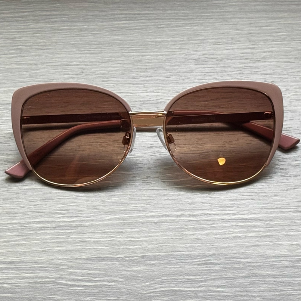 Oscar de la Renta Rose Gold Sunglasses